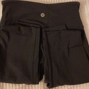 Lululemon black leggings! Super cute!